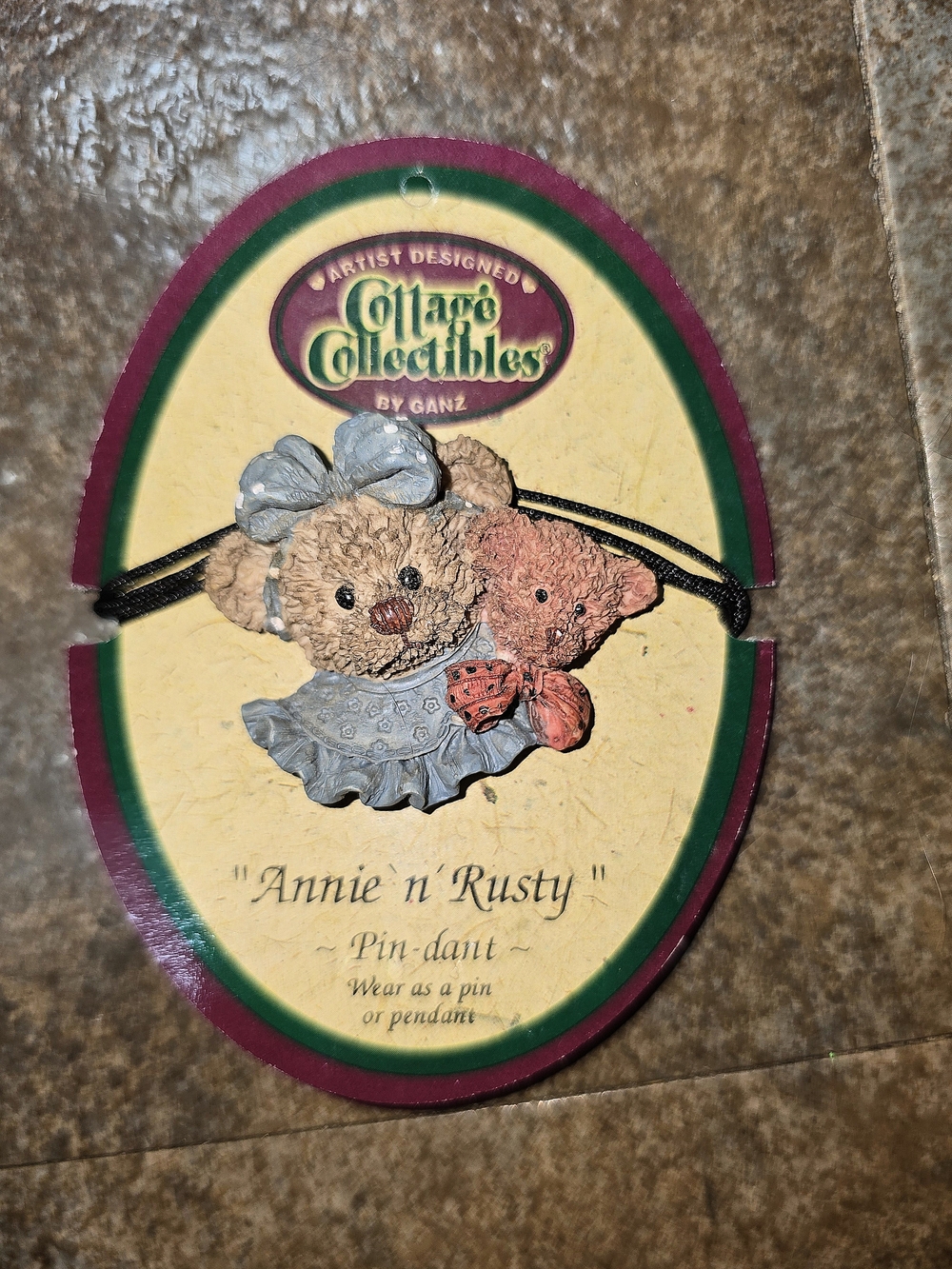 Cottage Collectibles 'Annie n' Rusty' Pin-Dant - Cream, Pink, Blue